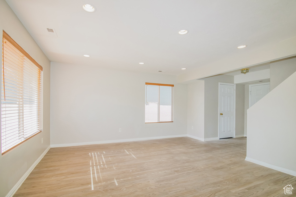 72 N MONTROSE Saratoga Springs, UT 84045