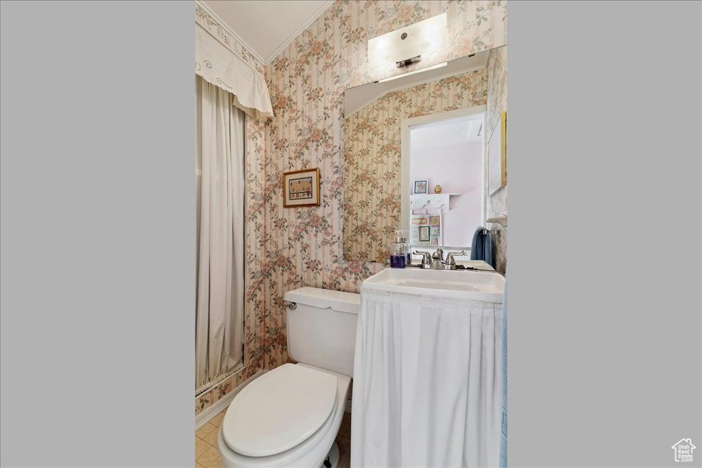 93 S 400 E Kaysville, UT 84037