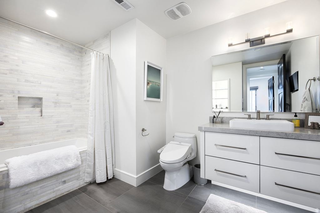 1201 E WILMINGTON AVE #206 Salt Lake City, UT 84106