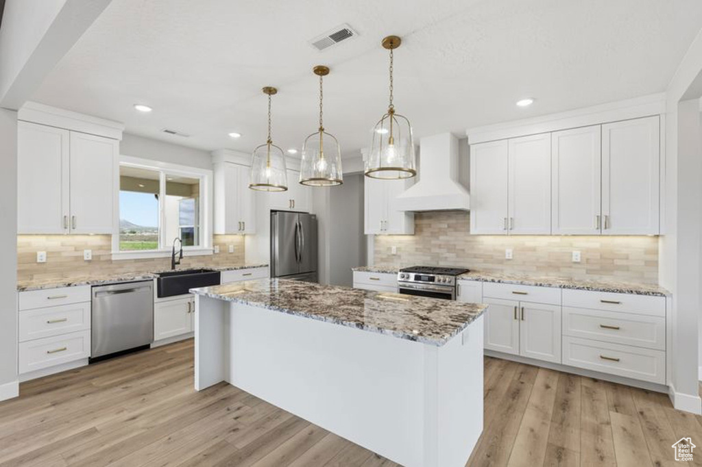 Photo 5 for MLS #2100950 at 5031 N Lund