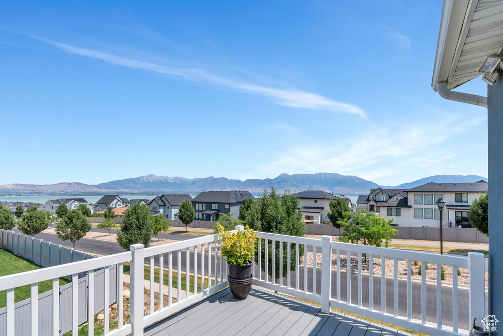 492 W DEER MEADOWS DR DR Saratoga Springs, UT 84045