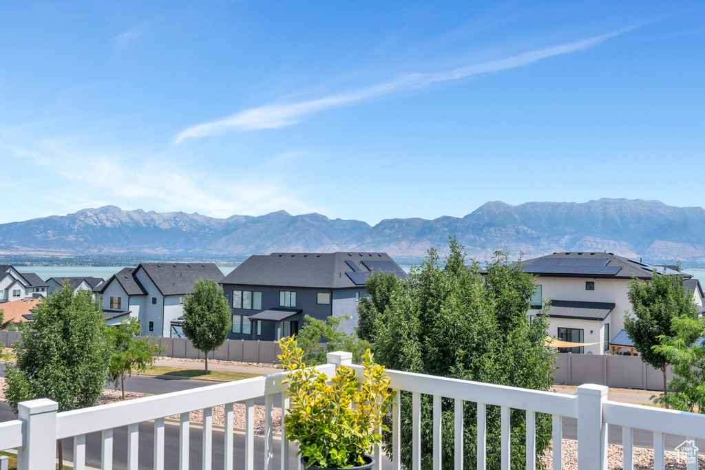 492 W DEER MEADOWS DR DR Saratoga Springs, UT 84045