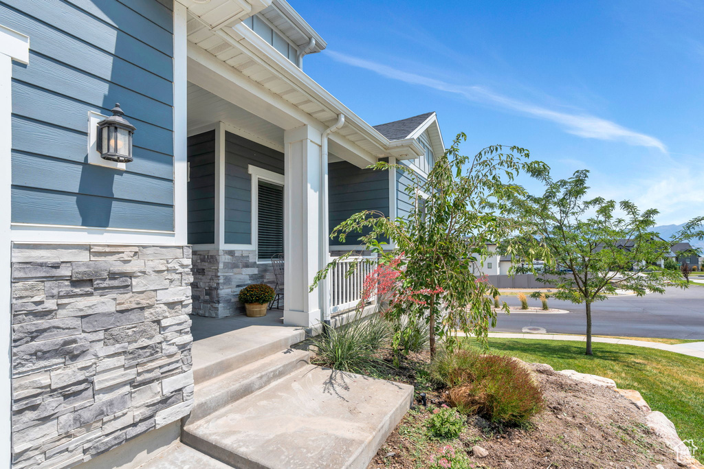 492 W DEER MEADOWS DR DR Saratoga Springs, UT 84045