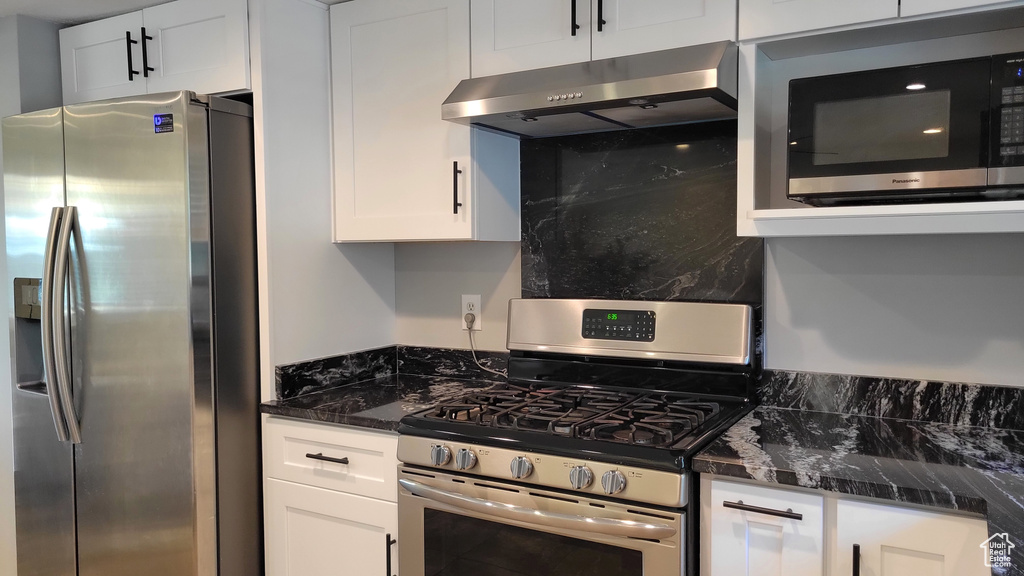884 N ASH DR Layton, UT 84040