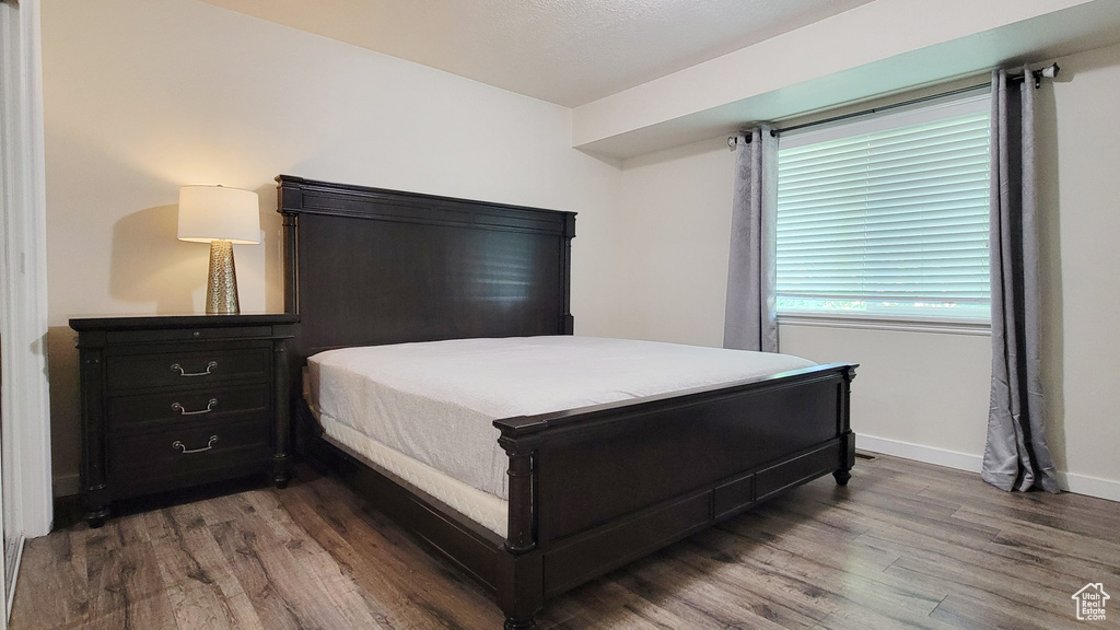 884 N ASH DR Layton, UT 84040