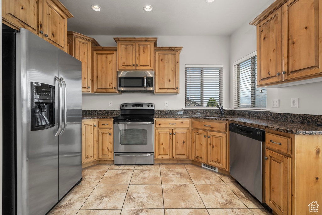 1232 S REGAL VIEW DR Saratoga Springs, UT 84045