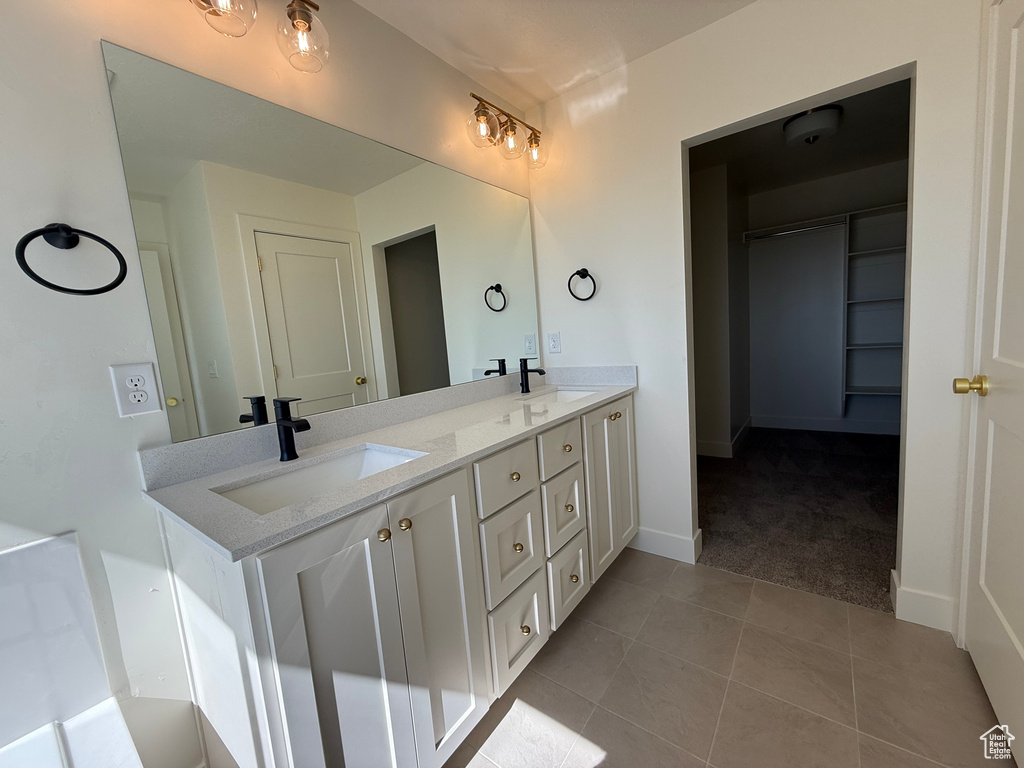 2966 E CARRIAGE HILL DR Eagle Mountain, UT 84005