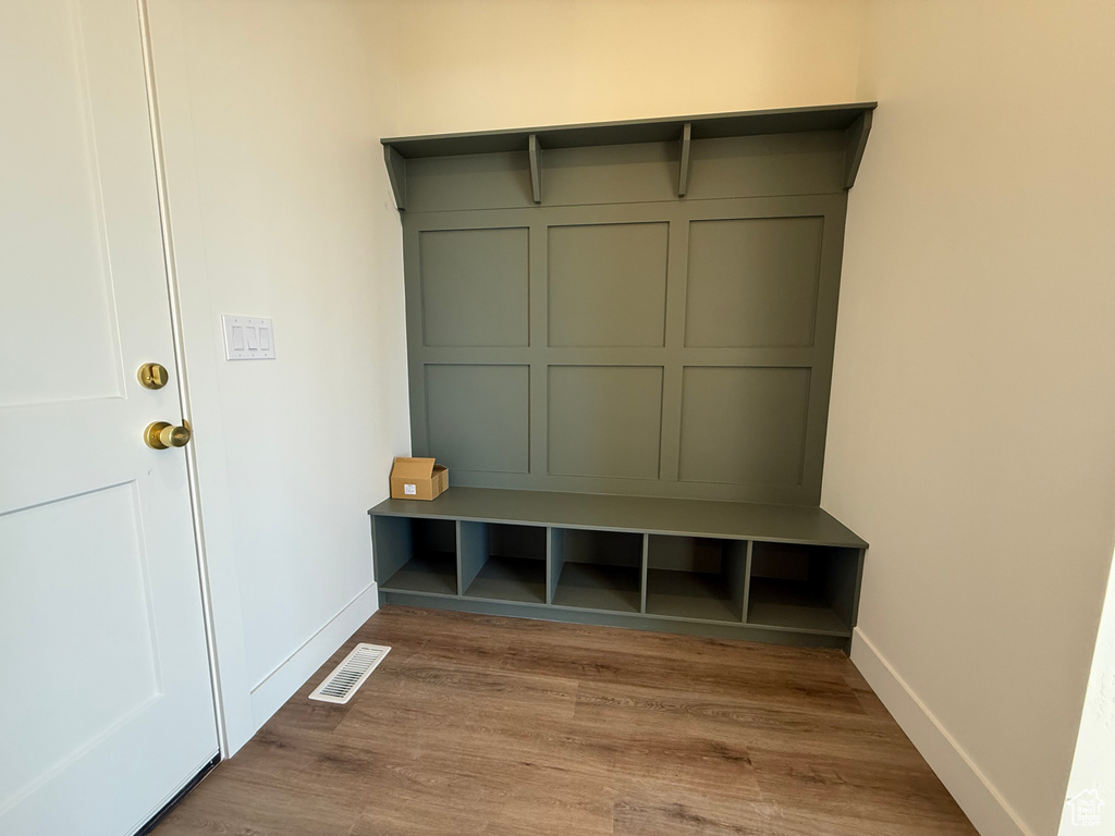 2966 E CARRIAGE HILL DR Eagle Mountain, UT 84005