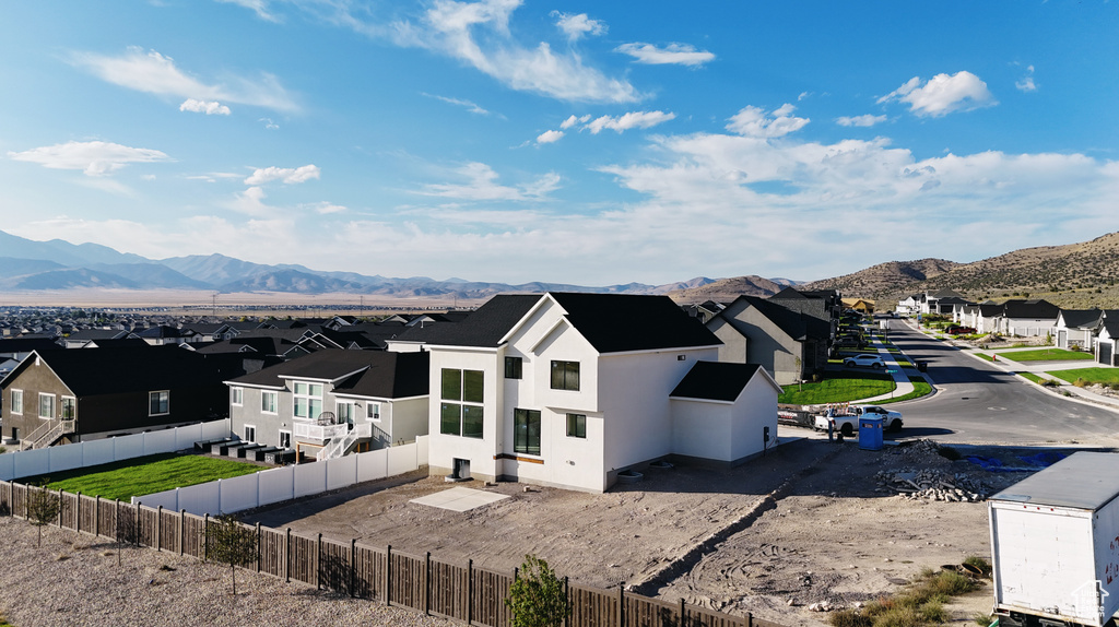 2966 E CARRIAGE HILL DR Eagle Mountain, UT 84005