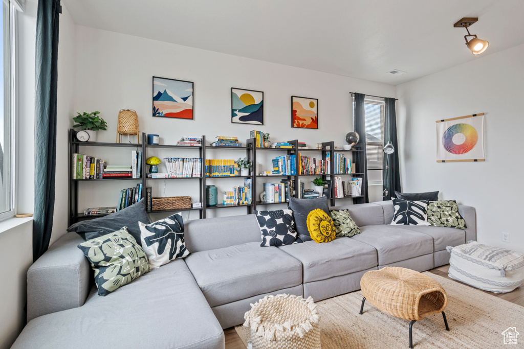 2841 S 2425 W Syracuse, UT 84075