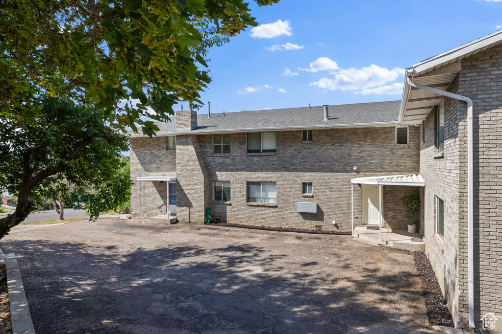 2042 S NEVADA AVE Provo, UT 84606