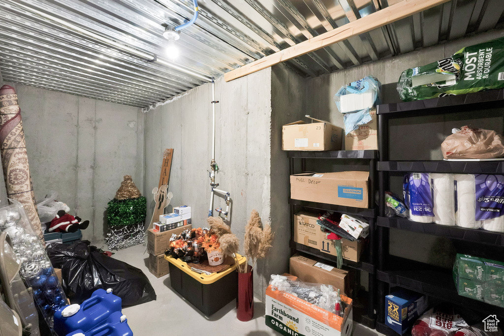 5936 W JUNIPER DR West Valley City, UT 84128