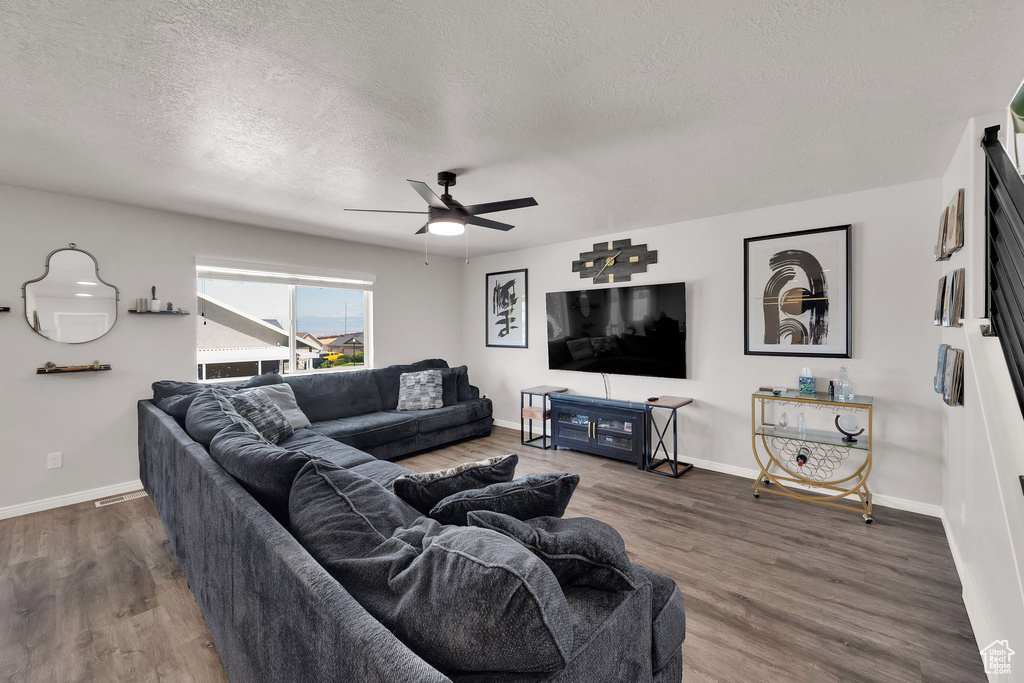 5936 W JUNIPER DR West Valley City, UT 84128