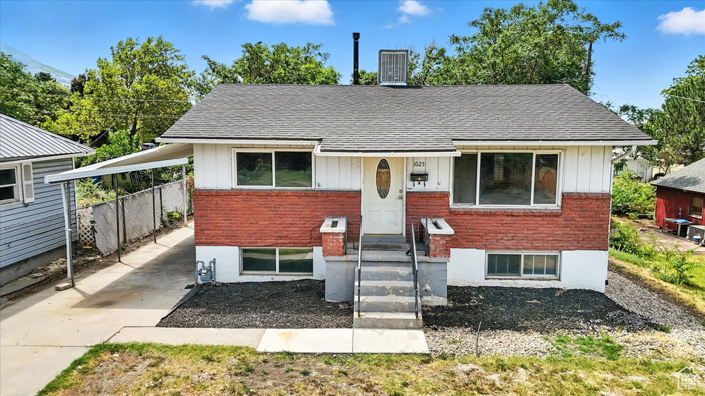 1025 E RUSHTON ST Ogden, UT 84401