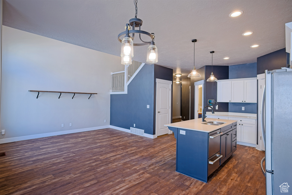 1749 N 3680 W Lehi, UT 84043