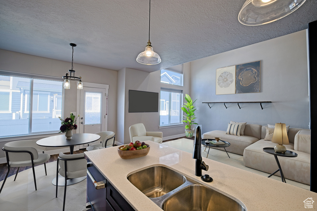 1749 N 3680 W Lehi, UT 84043