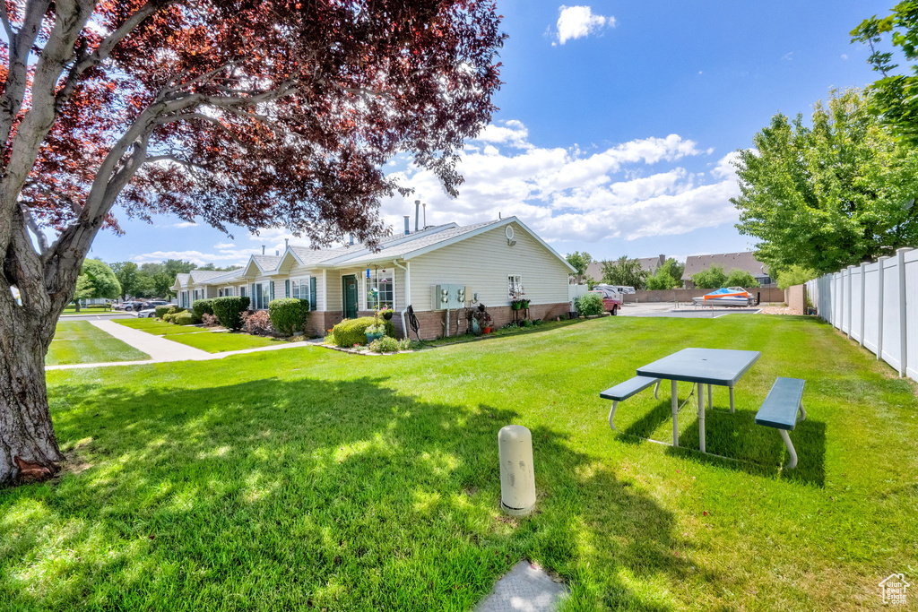 3227 S 1565 W #9B West Valley City, UT 84119