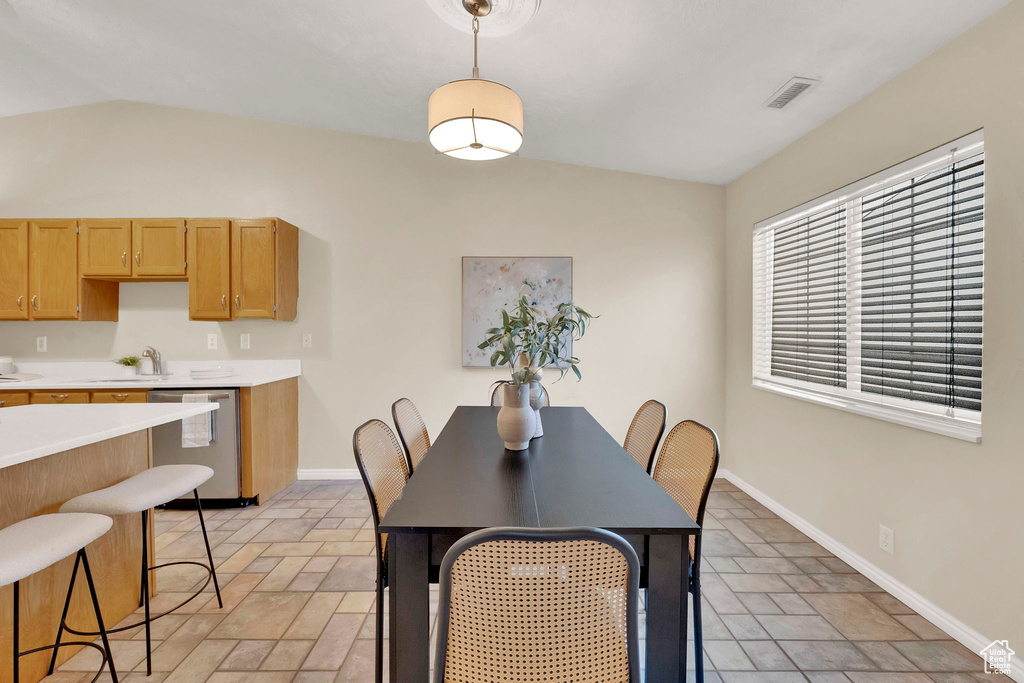 3227 S 1565 W #9B West Valley City, UT 84119