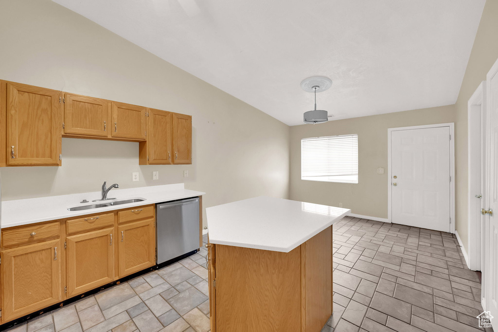 3227 S 1565 W #9B West Valley City, UT 84119