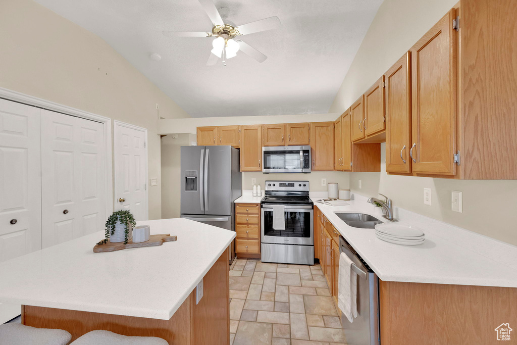 3227 S 1565 W #9B West Valley City, UT 84119