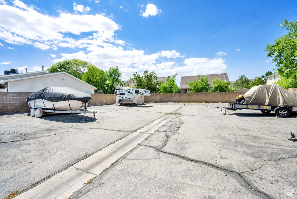 3227 S 1565 W #9B West Valley City, UT 84119