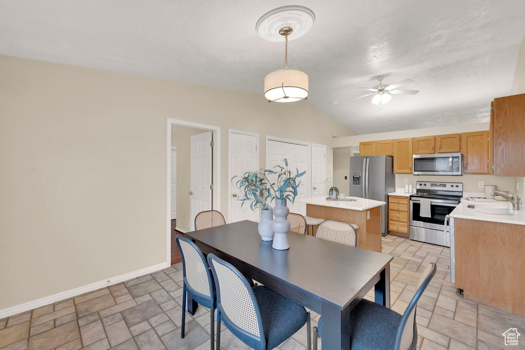 3227 S 1565 W #9B West Valley City, UT 84119