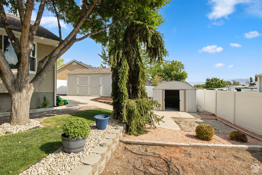 1873 W FAUST WAY Taylorsville, UT 84129