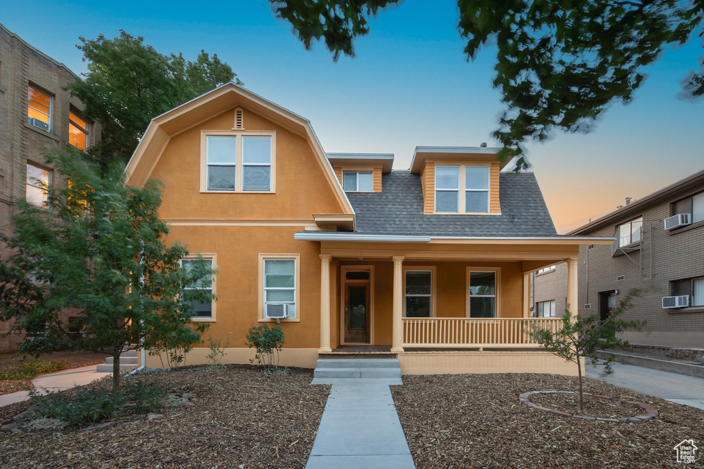563 E FIRST AVE Salt Lake City, UT 84103