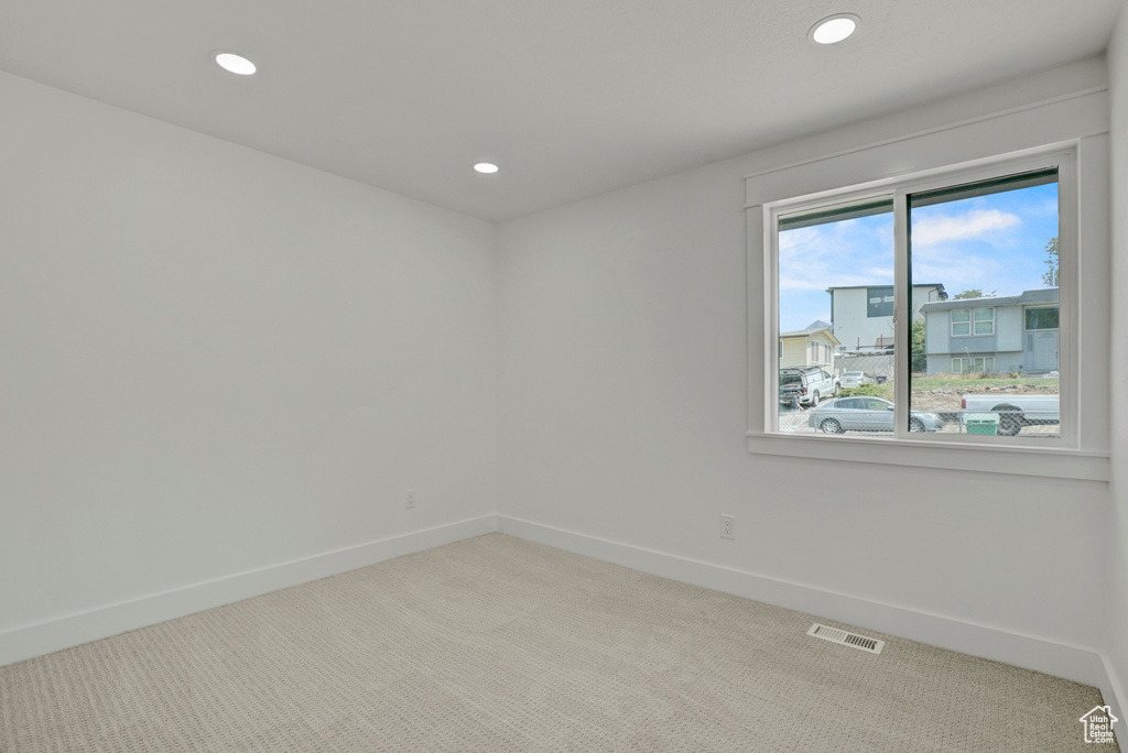 9420 S STREATHAM RD Sandy, UT 84070