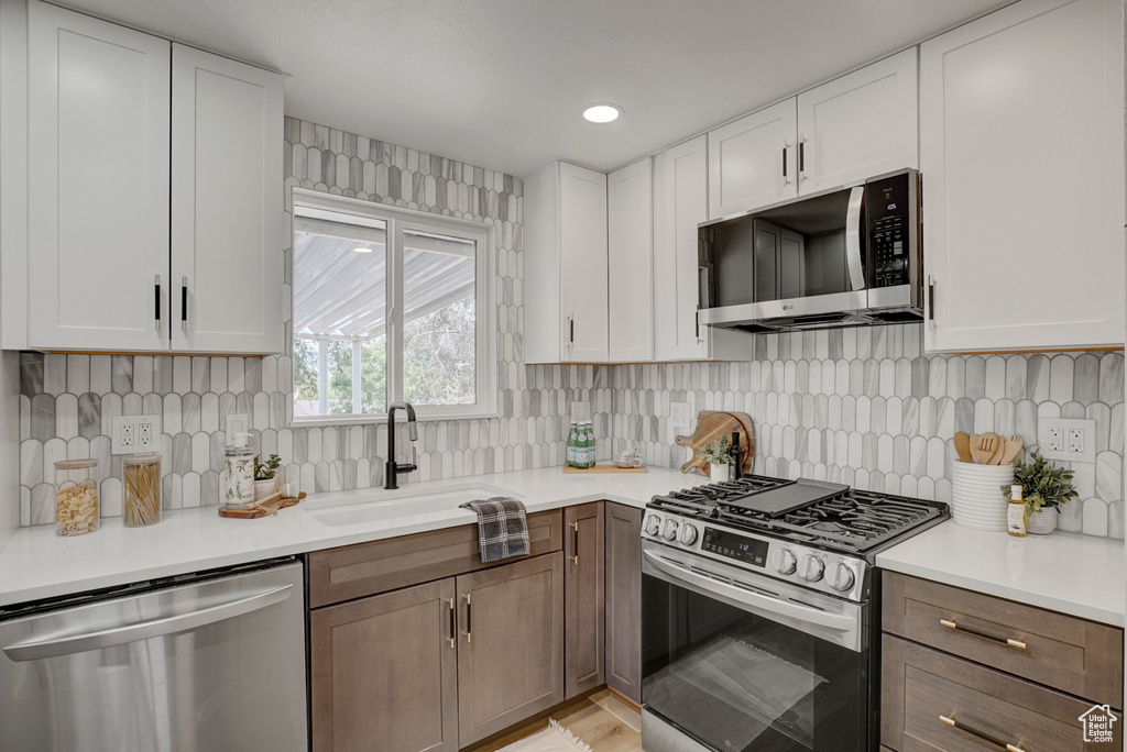 9420 S STREATHAM RD Sandy, UT 84070