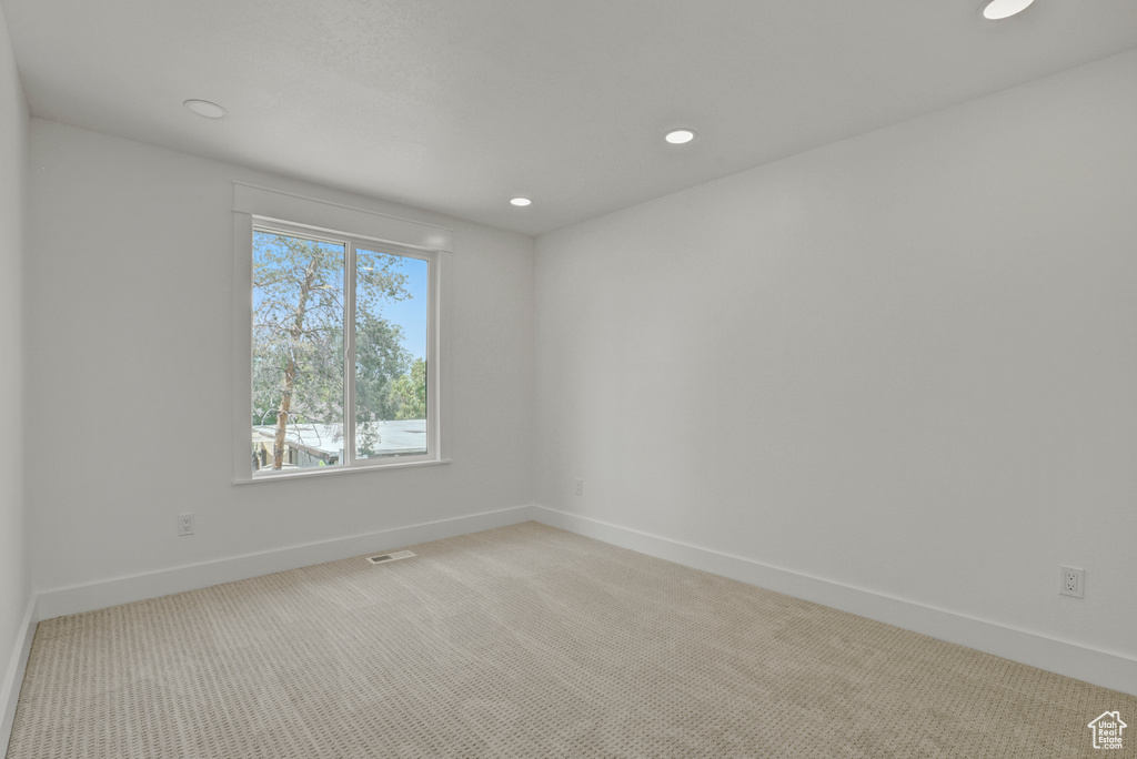 9420 S STREATHAM RD Sandy, UT 84070