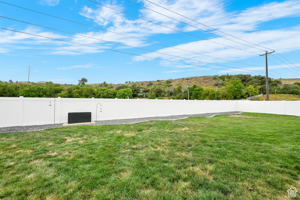 643 BOWMAN WAY South Weber, UT 84405