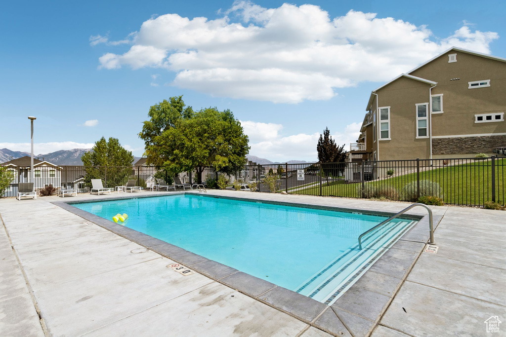 4502 W LONE SHADOW LN Herriman, UT 84096