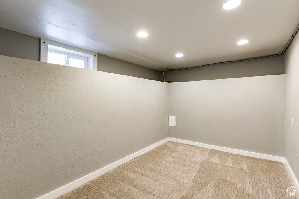 369 E RAMONA Salt Lake City, UT 84115