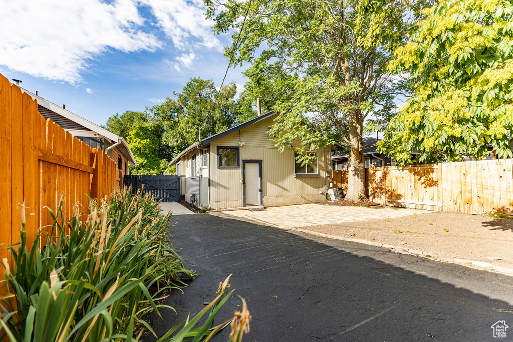 369 E RAMONA Salt Lake City, UT 84115