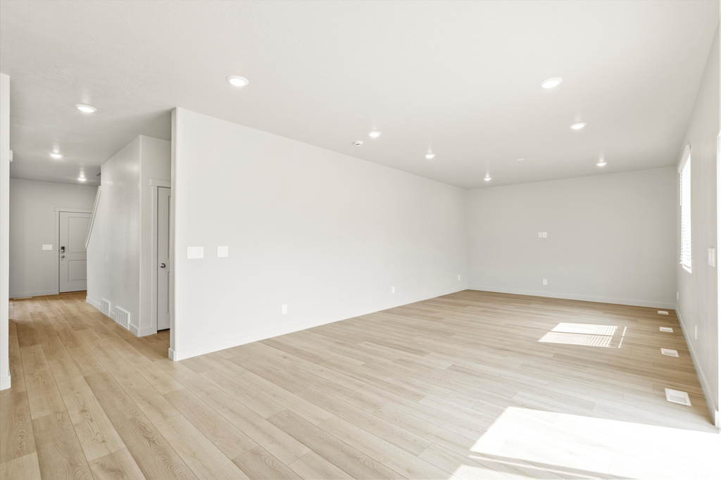 967 N 160 E #7 Santaquin, UT 84655