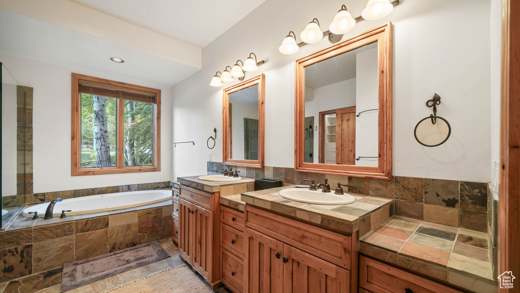 3460 SUN RIDGE DR Deer Valley, UT 84060