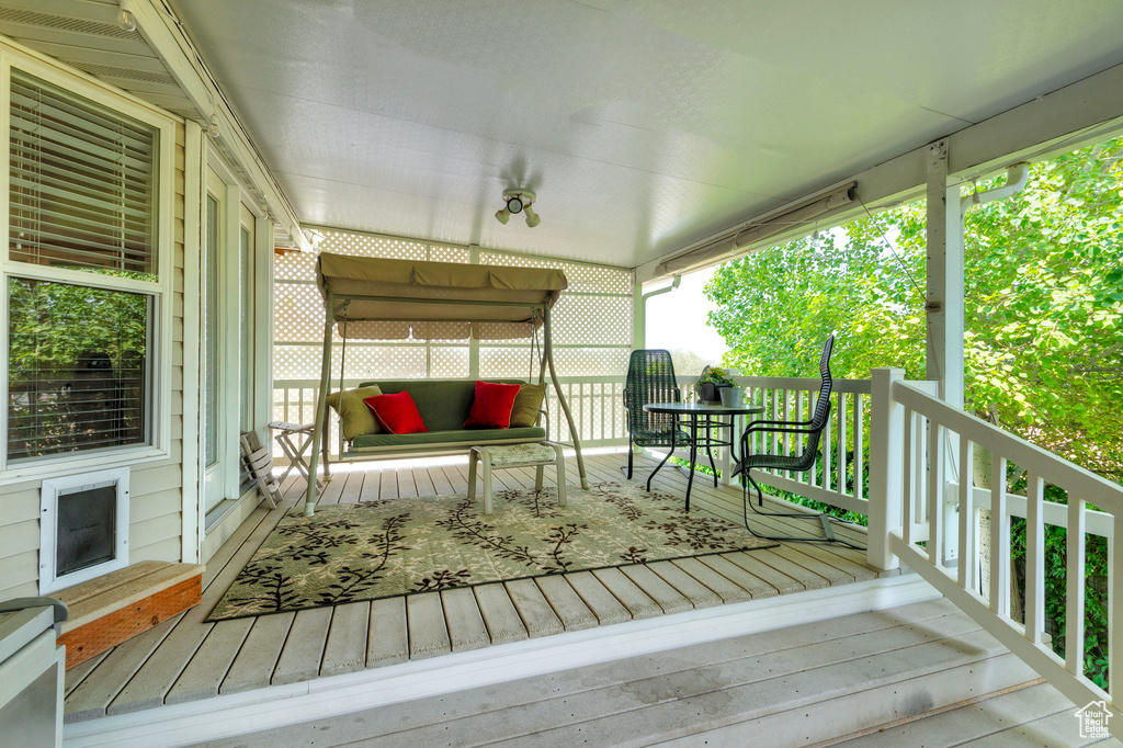 8941 S SUN LEAF DR West Jordan, UT 84088