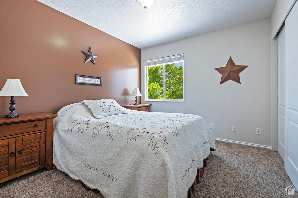 8941 S SUN LEAF DR West Jordan, UT 84088