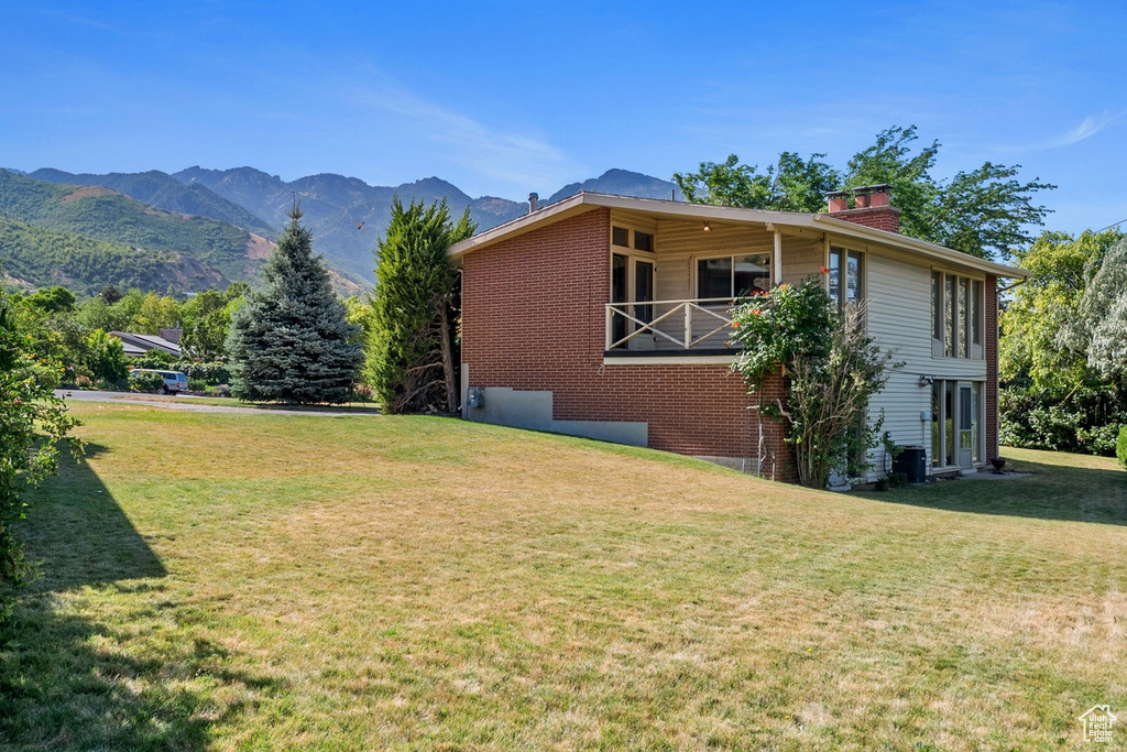 3315 E LARCHMONT DR Salt Lake City, UT 84109