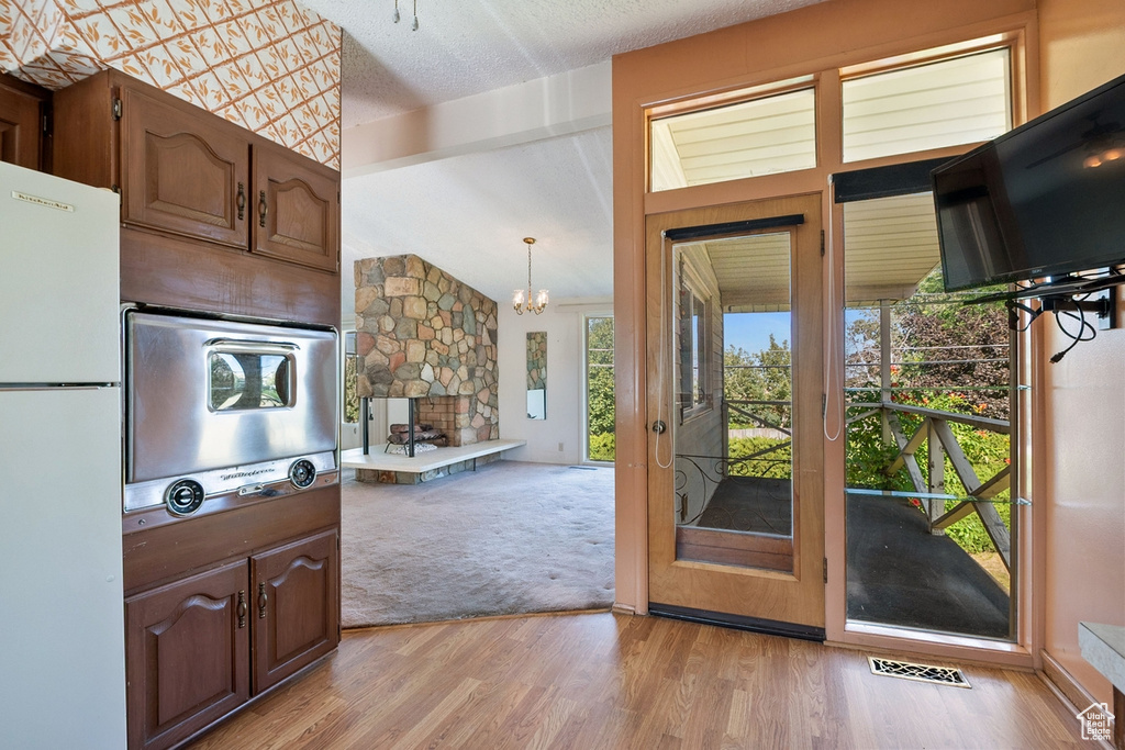 3315 E LARCHMONT DR Salt Lake City, UT 84109