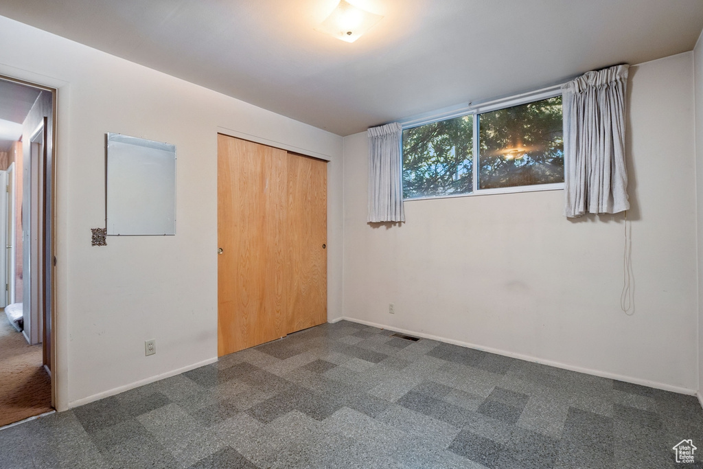 3315 E LARCHMONT DR Salt Lake City, UT 84109