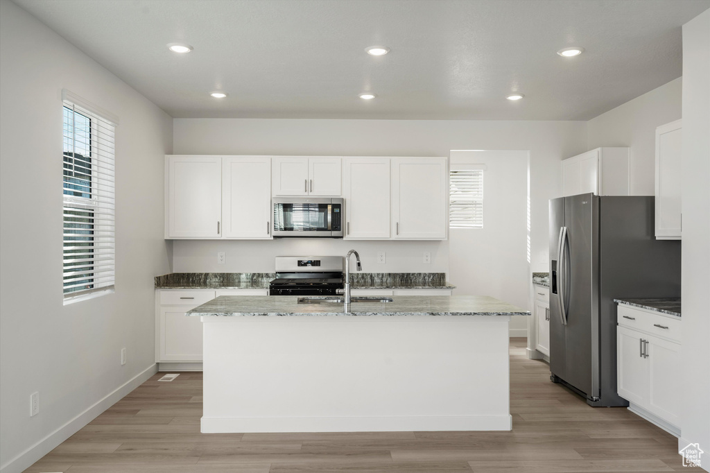 Photo 14 for MLS #2101086 at 3139 W 3450 South #170