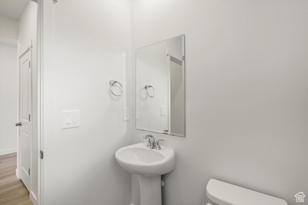 Photo 10 for MLS #2101086 at 3139 W 3450 South #170