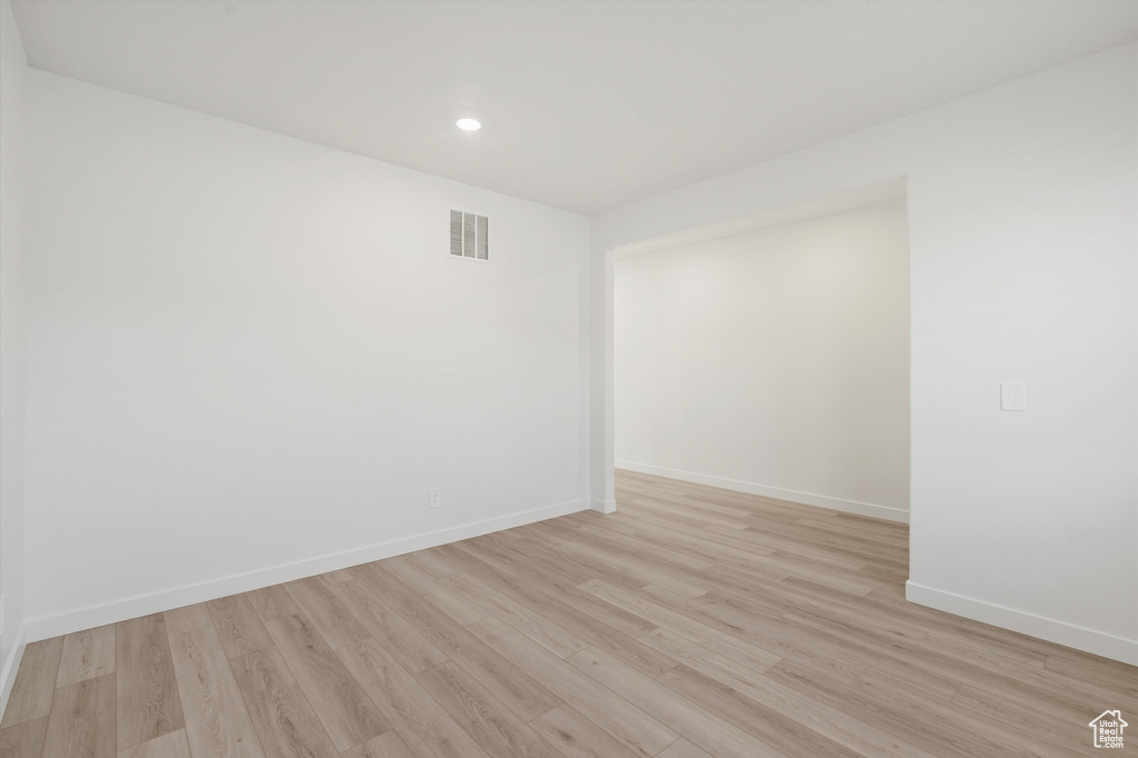 Photo 9 for MLS #2101086 at 3139 W 3450 South #170