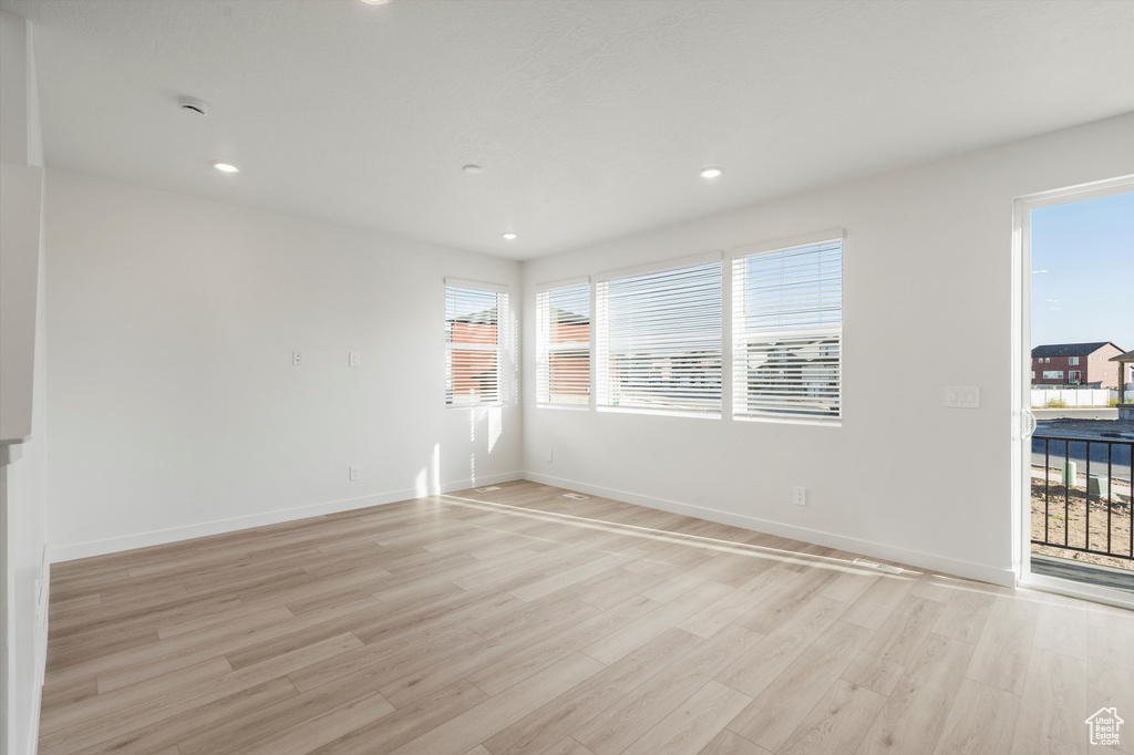 Photo 12 for MLS #2101086 at 3139 W 3450 South #170