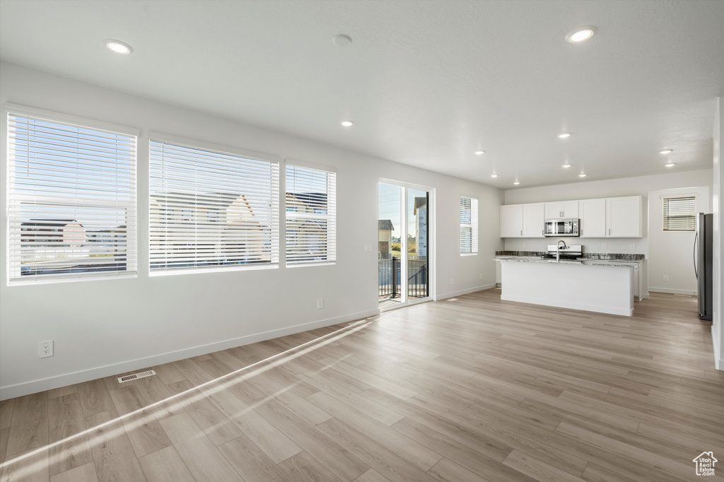 Photo 13 for MLS #2101086 at 3139 W 3450 South #170