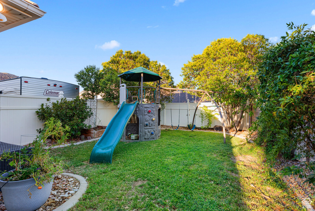 Photo 39 for MLS #2101088 at 1707 W Shivwits Dr
