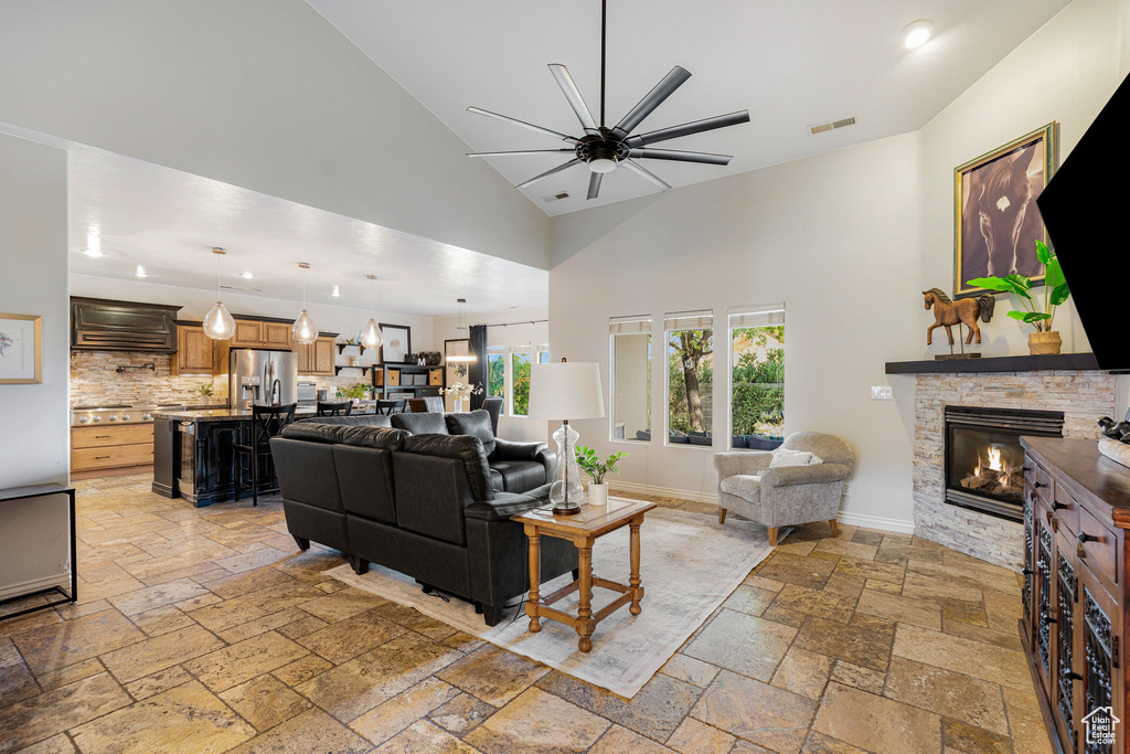 Photo 9 for MLS #2101088 at 1707 W Shivwits Dr