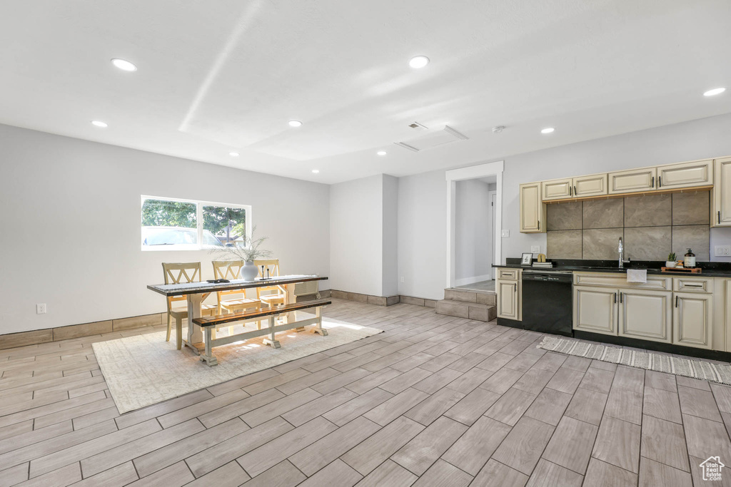 3745 S 3600 W West Valley City, UT 84119
